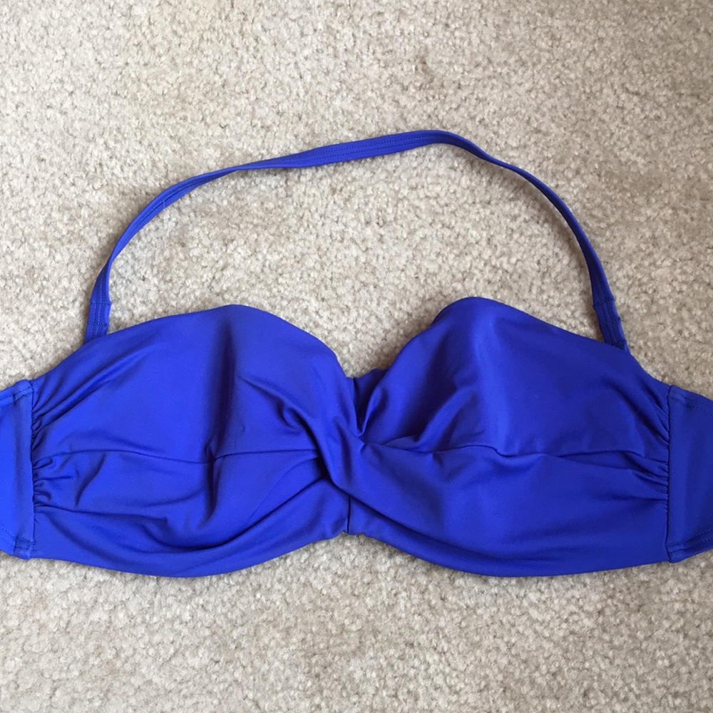 Victoria’s Secret Blue Bandeau bikini top!